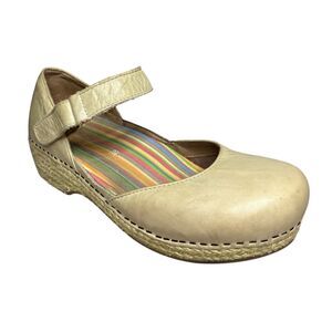 Dansko Women’s EU 38 US 7.5-8 Mary Jane Espadrille Leather Clogs Tan